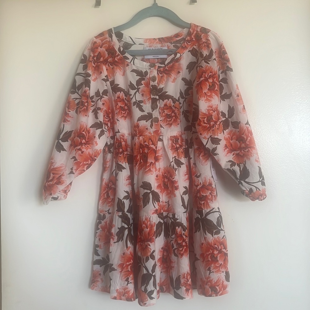 Pink/orange floral girls dress! New with tag never worn!